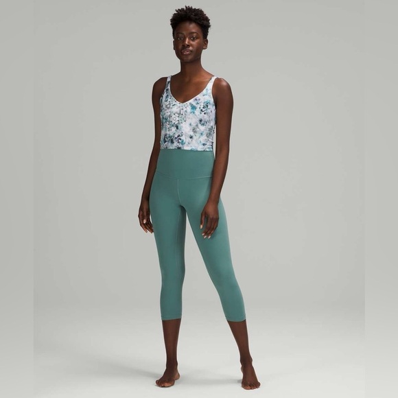 Lululemon Align Tank in Kaleidofloral Blue Size 4 - Picture 4 of 11